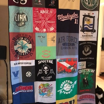 Molly's Quilt - Twin Size